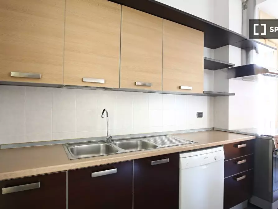 Immagine 11 di Camera condivisa in affitto  in Viale Vittorio Veneto a Milano