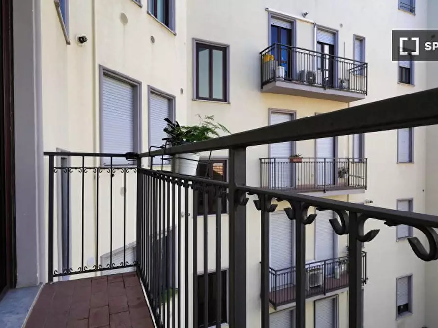 Immagine 5 di Appartamento in affitto  in Corso Genova a Milano