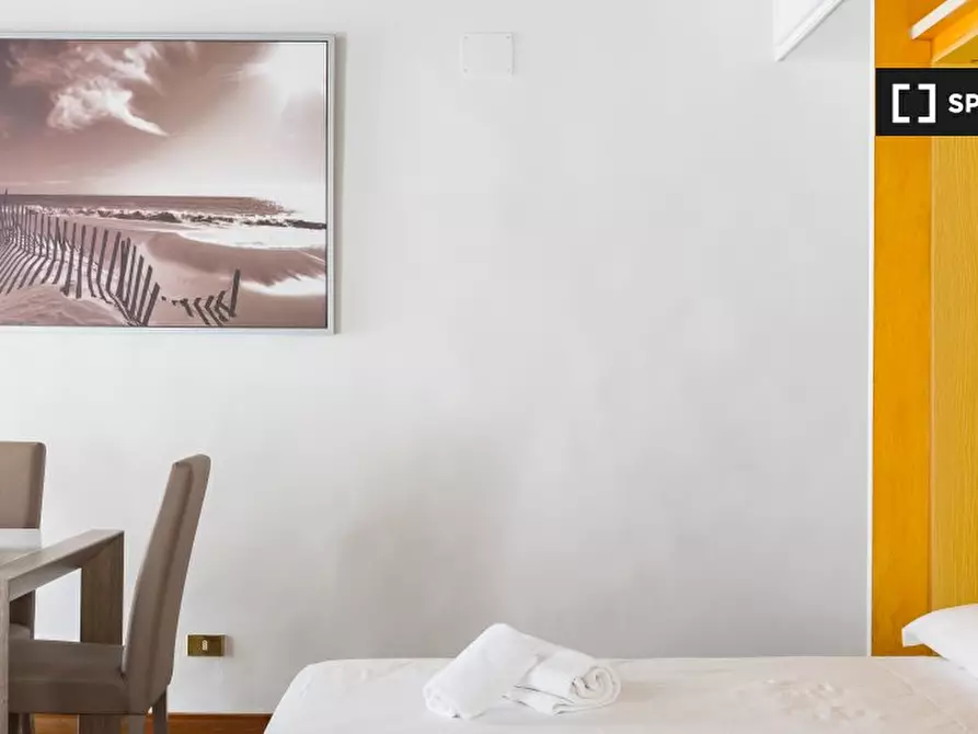 Immagine 8 di Appartamento in affitto  in Via Sistina a Roma