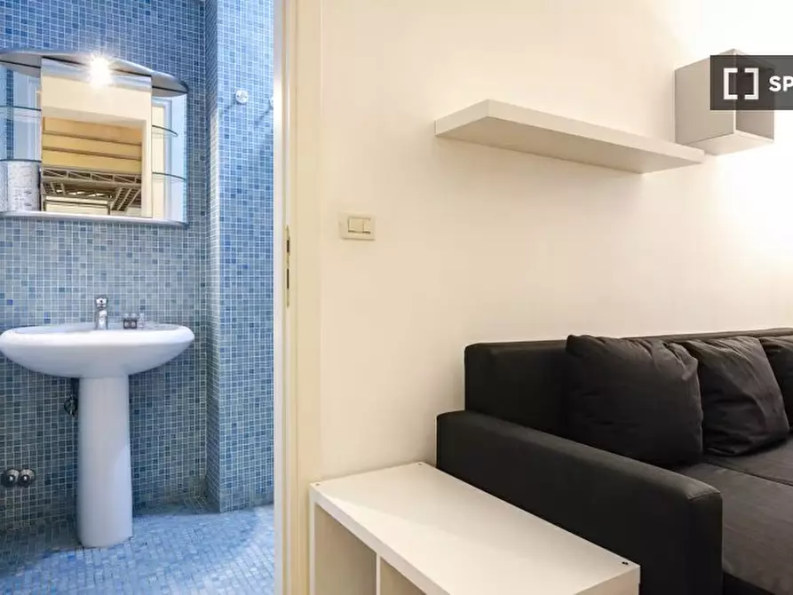 Immagine 18 di Ufficio in affitto  in Via San Felice a Bologna