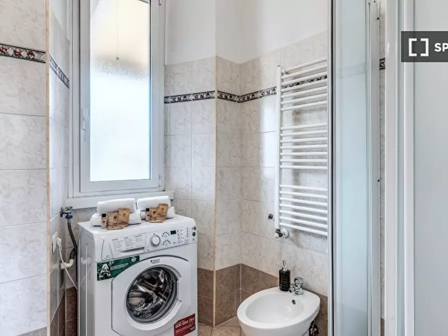 Immagine 6 di Appartamento in affitto  in Via dei Savorgnan a Roma