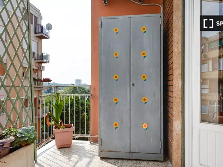 Immagine 5 di Camera condivisa in affitto  in Lungotevere Dante, 00146 Roma RM, Italy a Roma