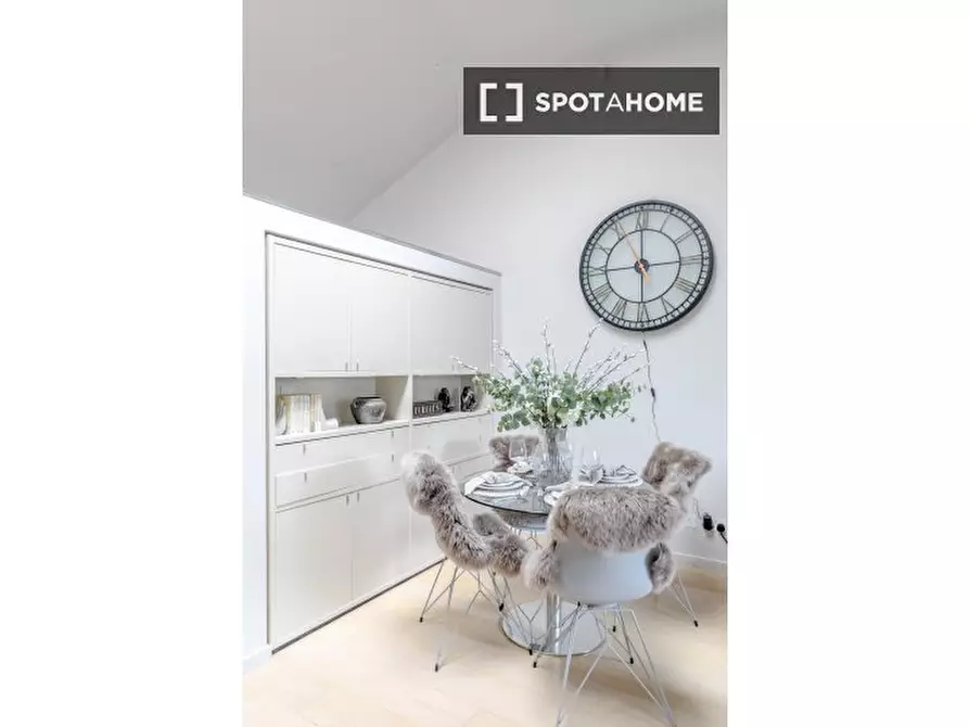 Immagine 9 di Appartamento in affitto  in Ovington Square a Kensington
