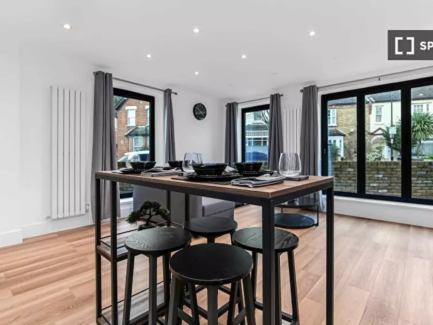 Immagine 7 di Appartamento in affitto  in Vincent Rd a Croydon