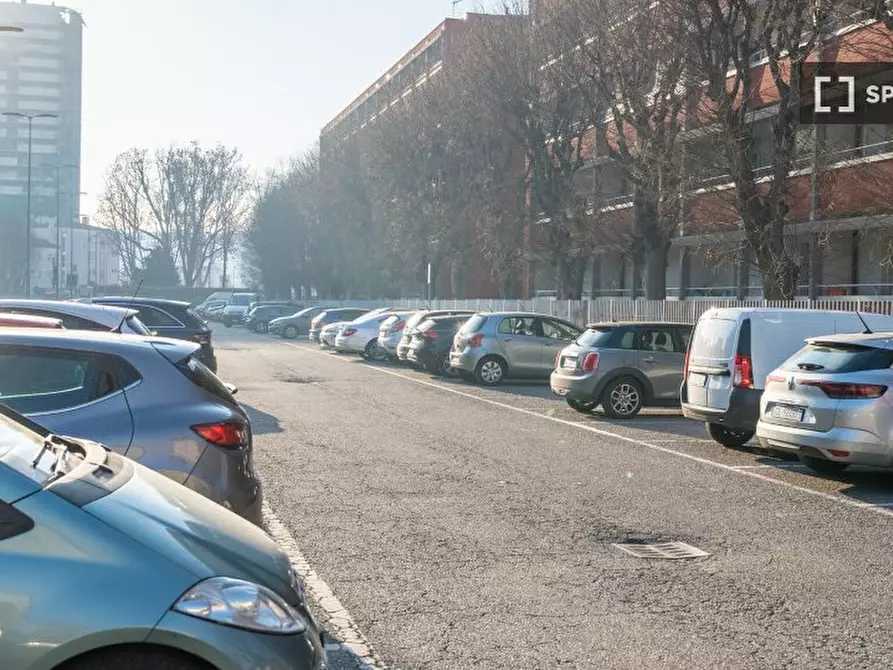 Immagine 5 di Appartamento in affitto  in Via dei Fontanili a Milano