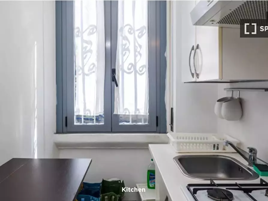 Immagine 5 di Camera condivisa in affitto  in Via Adelina Patti a Milano