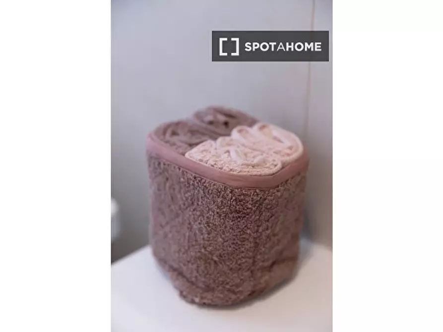 Immagine 12 di Appartamento in affitto  in Via di Casal Bertone a Roma