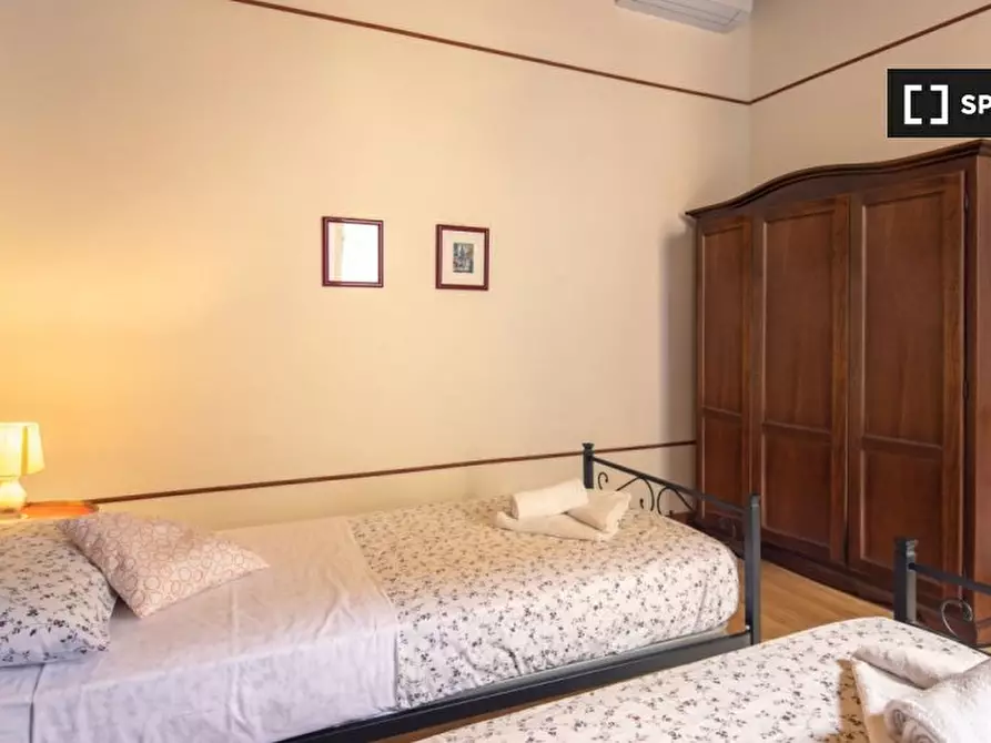 Immagine 11 di Appartamento in affitto  in Via del Leone a Firenze