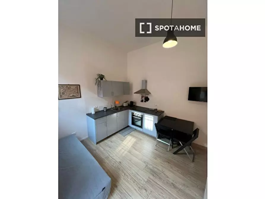 Immagine 9 di Appartamento in affitto  in Via Andrea da Faenza a Bologna