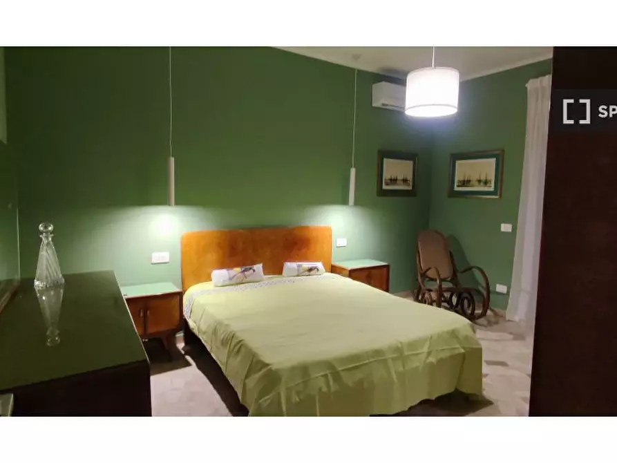 Immagine 12 di Ufficio in affitto  in Piazza Alfonso Neuschuler a Roma