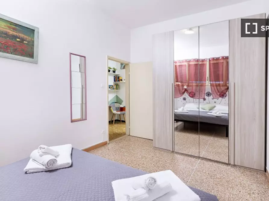 Immagine 2 di Camera condivisa in affitto  in Via Porrettana a Bologna