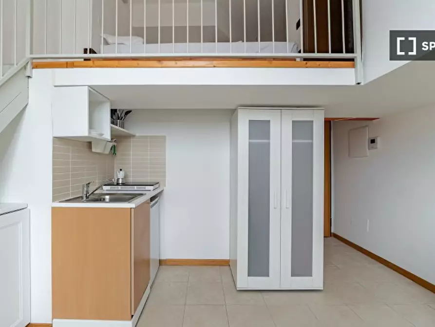 Immagine 10 di Ufficio in affitto  in Corso Magenta a Milano