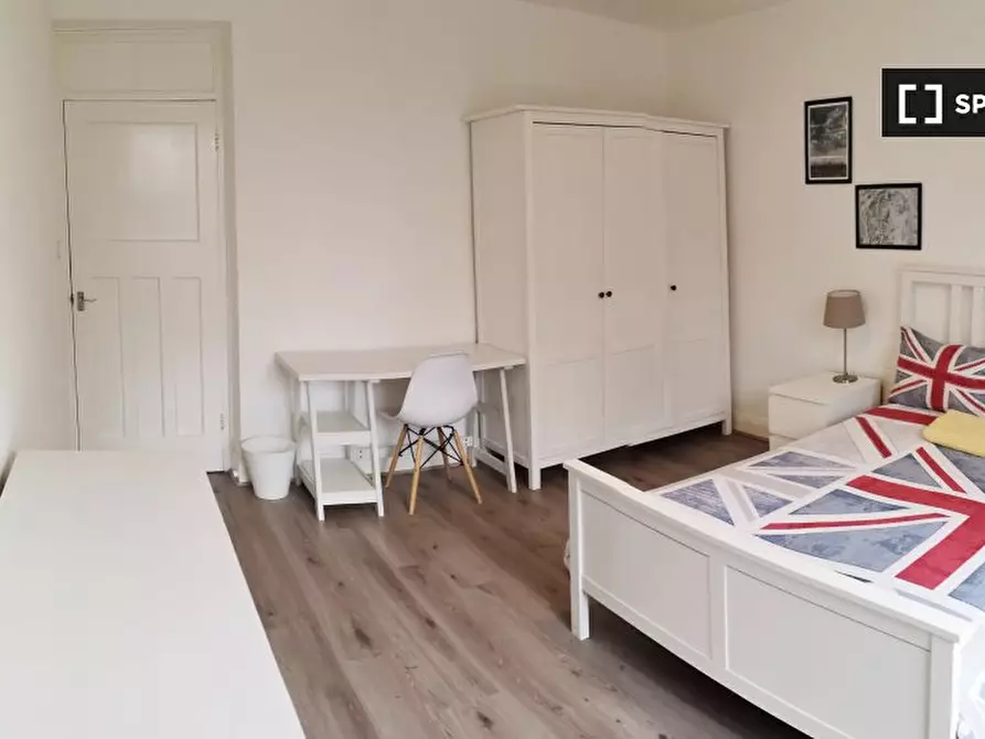 Immagine 15 di Camera condivisa in affitto  in Myrdle St a Poplar