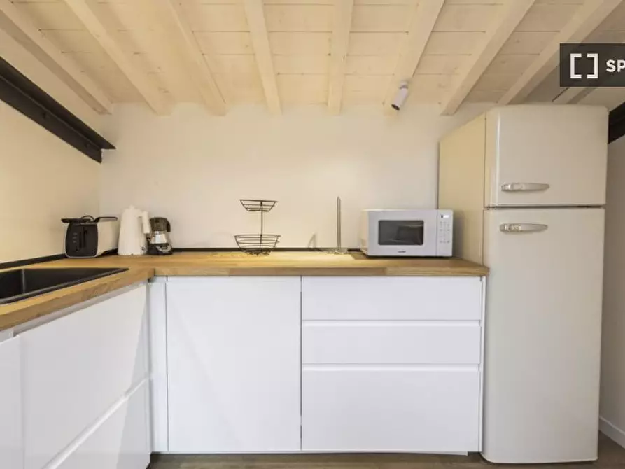 Immagine 6 di Appartamento in affitto  in Via Coluccio Salutati a Firenze