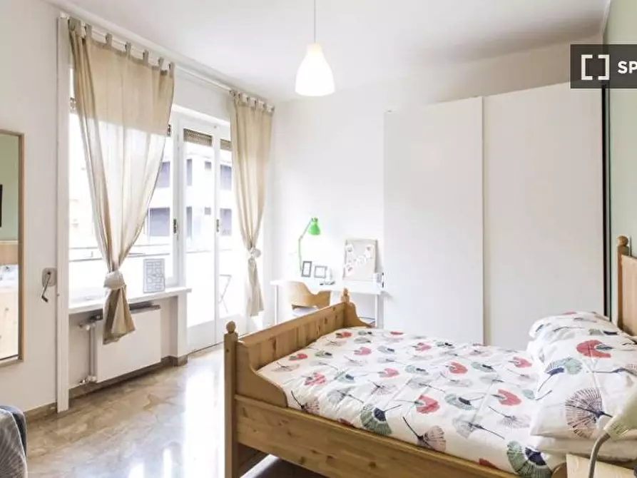 Immagine 3 di Camera condivisa in affitto  in Via Caproni a Milano