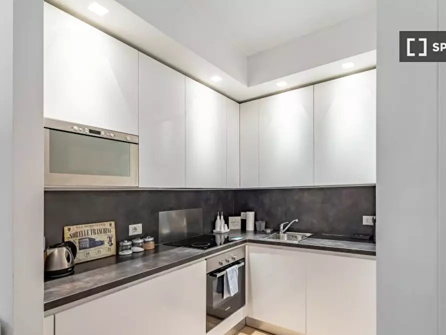 Immagine 6 di Ufficio in affitto  in Via Marsili a Bologna