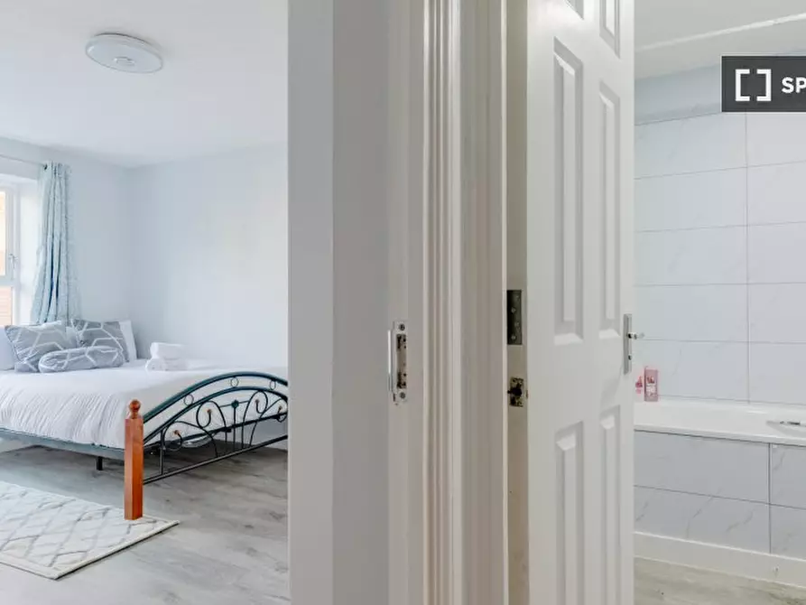 Immagine 7 di Appartamento in affitto  in Flat a East Ham