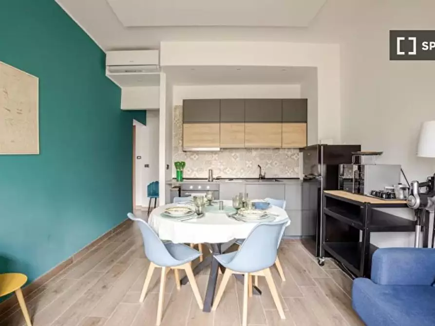 Immagine 12 di Appartamento in affitto  in Via Francesco Crispi a Napoli