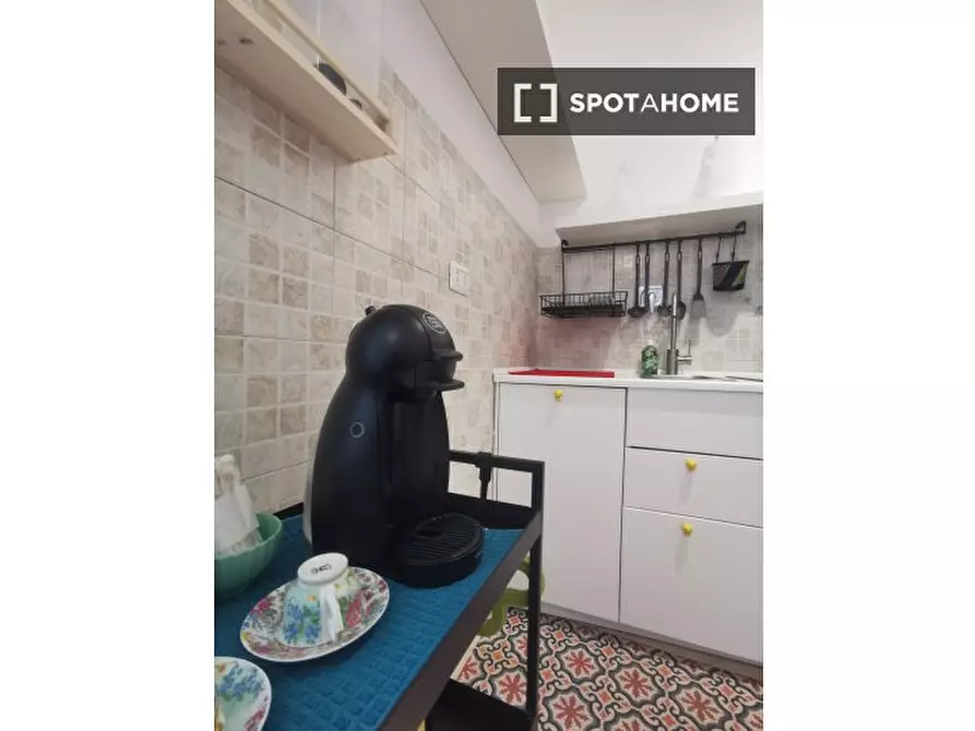 Immagine 12 di Appartamento in affitto  in Via degli Amaranti a Roma