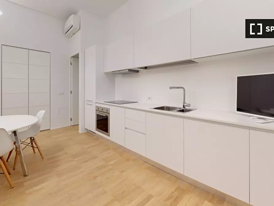 Immagine 5 di Appartamento in affitto  in Corso di Porta Romana a Milano