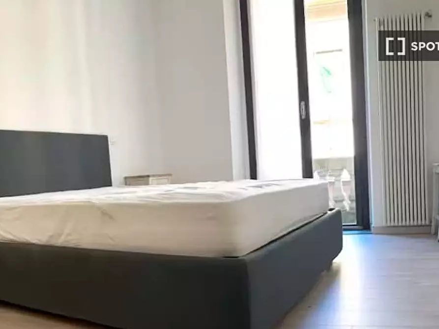 Immagine 2 di Appartamento in affitto  in Via Pastrengo a Milano