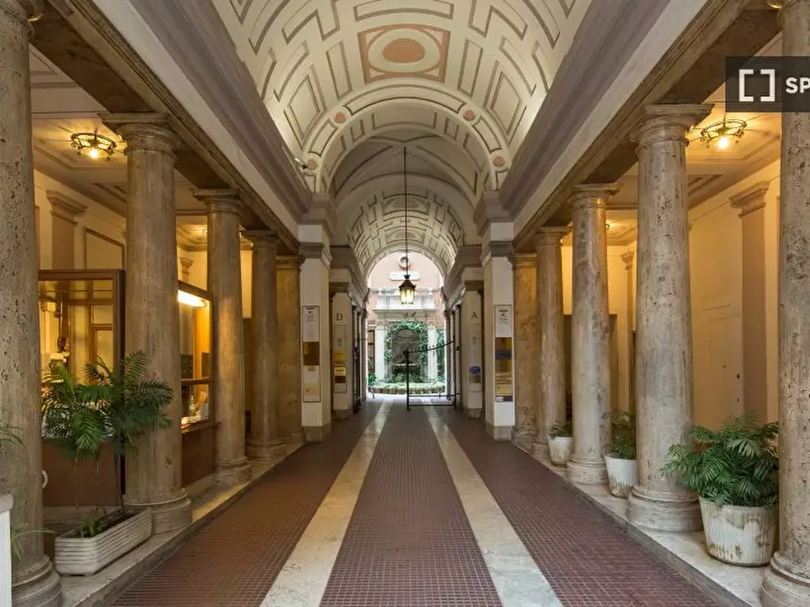 Immagine 17 di Appartamento in affitto  in Via Nazionale a Roma