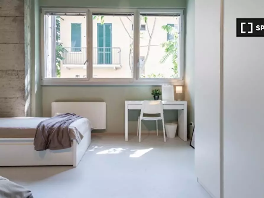 Immagine 4 di Camera condivisa in affitto  in Via Ambrogio Binda a Milano