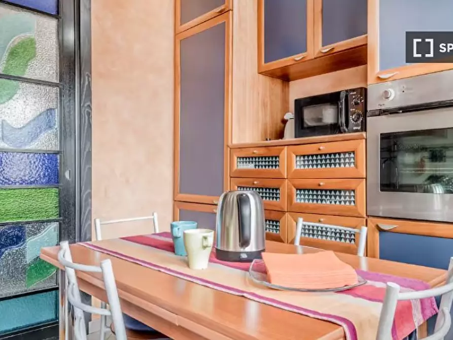 Immagine 8 di Appartamento in affitto  in Via dell'Airone a Roma