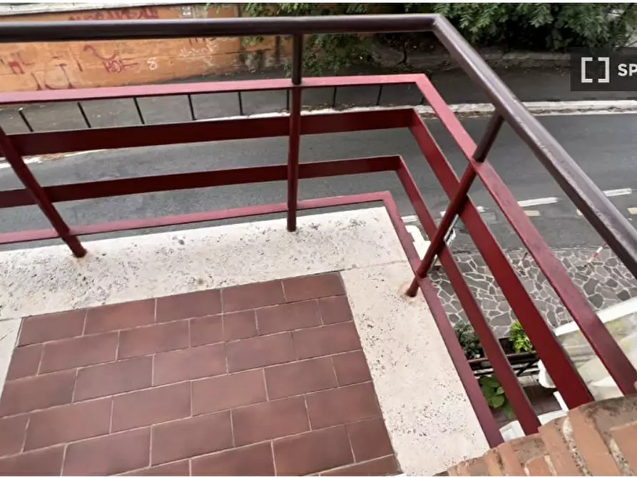 Immagine 2 di Camera condivisa in affitto  in Via Aurelia a Roma