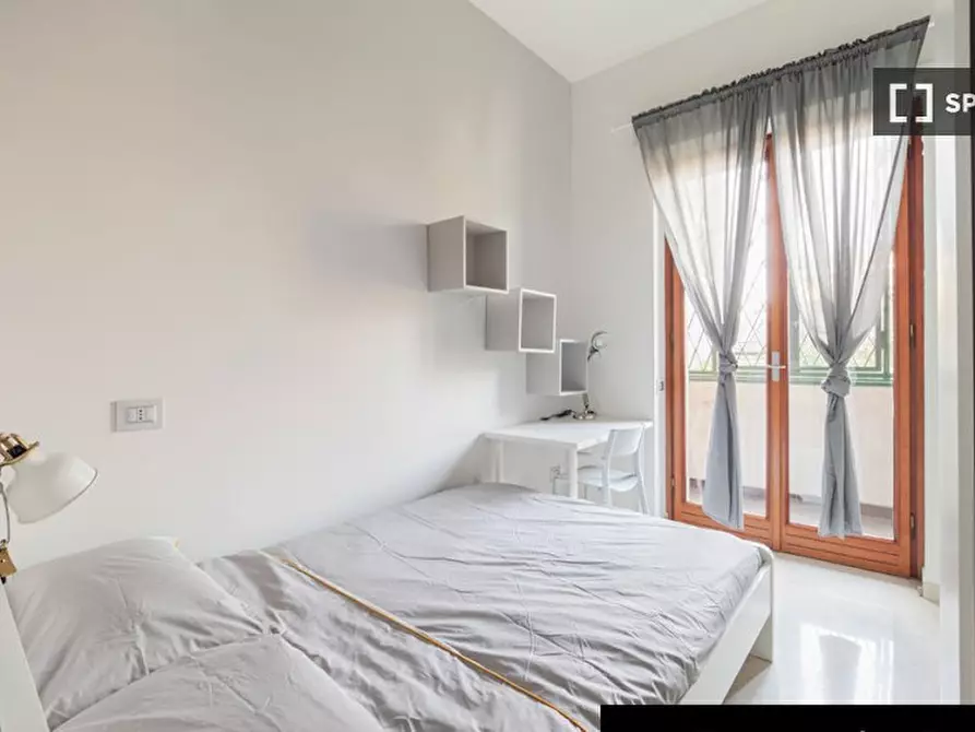 Immagine 2 di Camera condivisa in affitto  in Via Orti a Milano