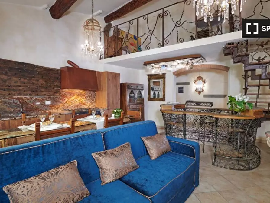 Immagine 4 di Appartamento in affitto  in Via dei Leoni a Firenze