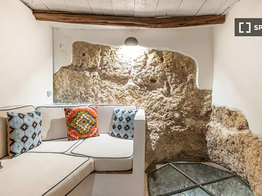 Immagine 10 di Appartamento in affitto  in Via Corte D'Appello a Cagliari