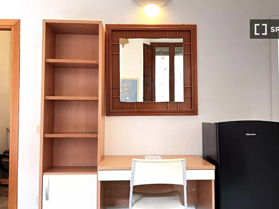 Immagine 18 di Residence in affitto  in Via del Porrione a Siena