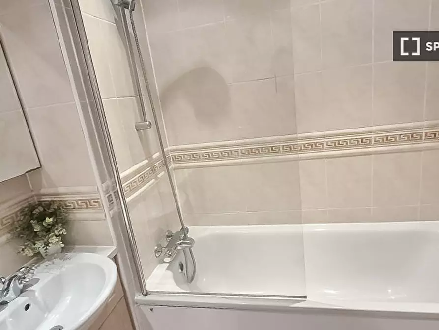 Immagine 4 di Appartamento in affitto  in Drake Court a Camberwell
