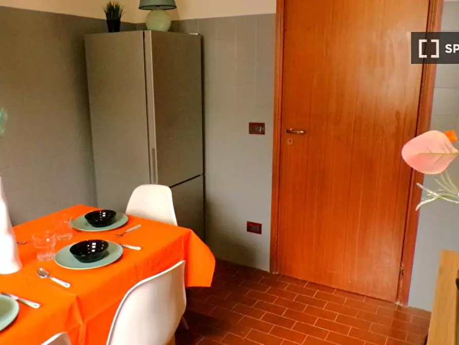 Immagine 17 di Camera condivisa in affitto  in Rodolfo Mondolfo a Bologna