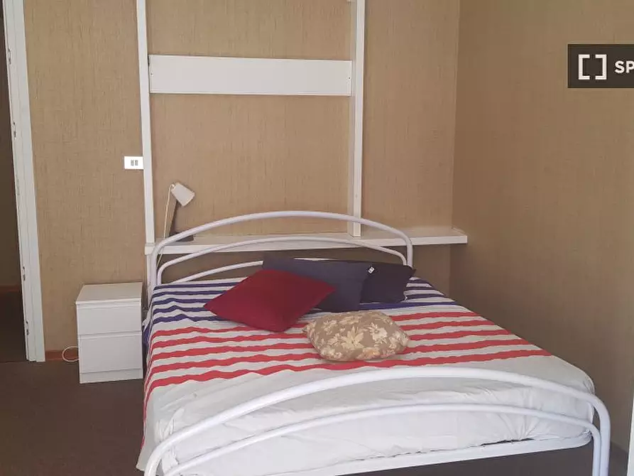 Immagine 6 di Camera condivisa in affitto  in Via Federico Paolini a Torino