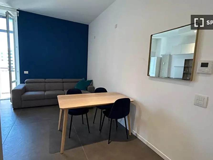 Immagine 2 di Appartamento in affitto  in Viale Isonzo a Milano