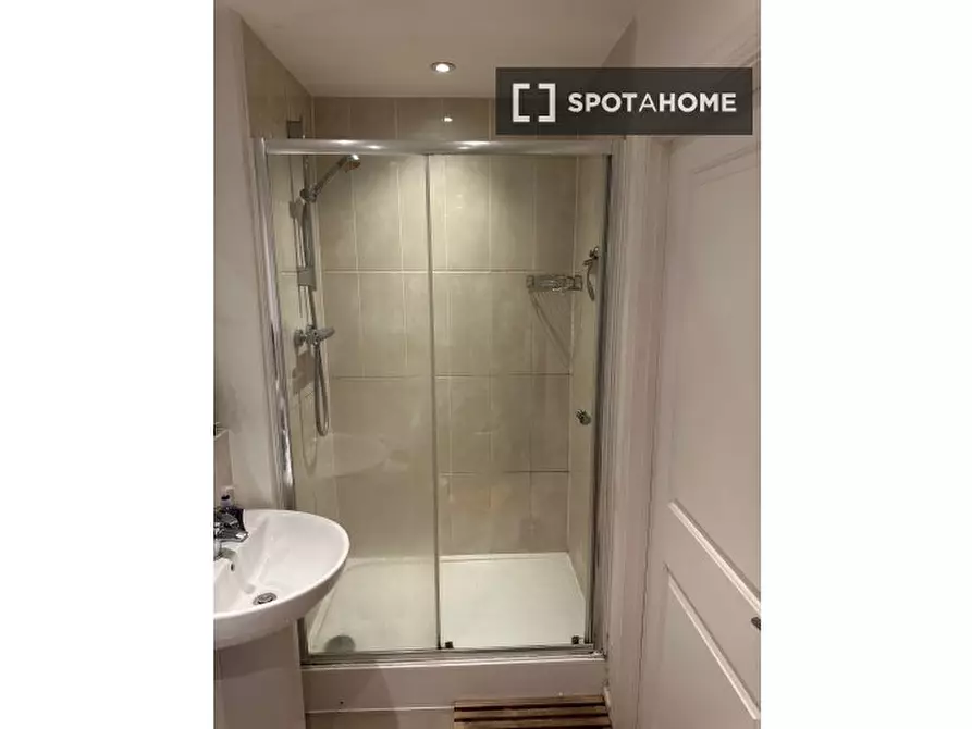 Immagine 4 di Appartamento in affitto  in Mackintosh St a Bromley