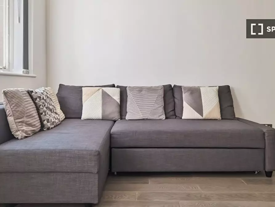 Immagine 6 di Appartamento in affitto  in Newark St a Poplar