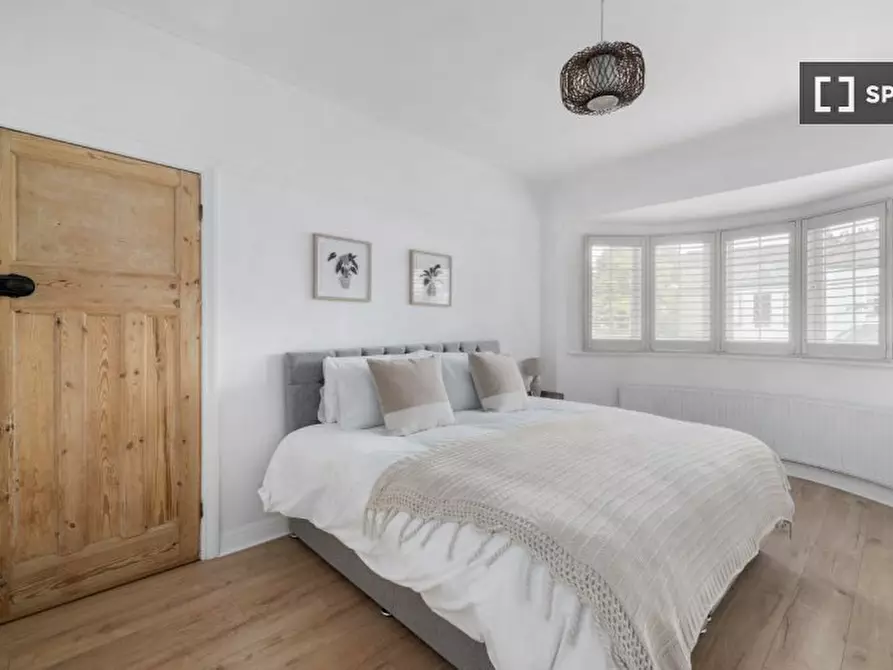 Immagine 13 di Appartamento in affitto  in Mount Ephraim Ln a Lambeth