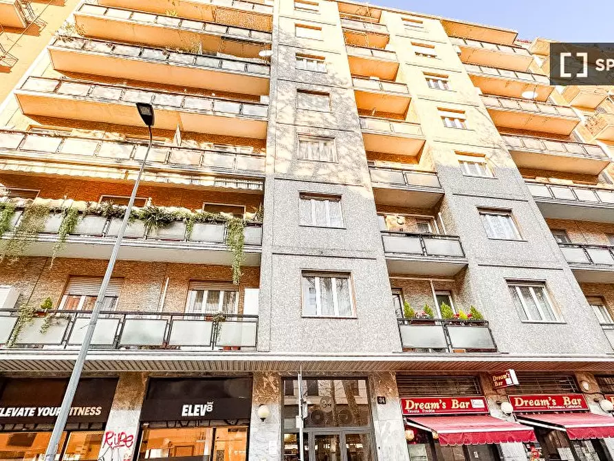 Immagine 18 di Ufficio in affitto  in Via Giambellino a Milano