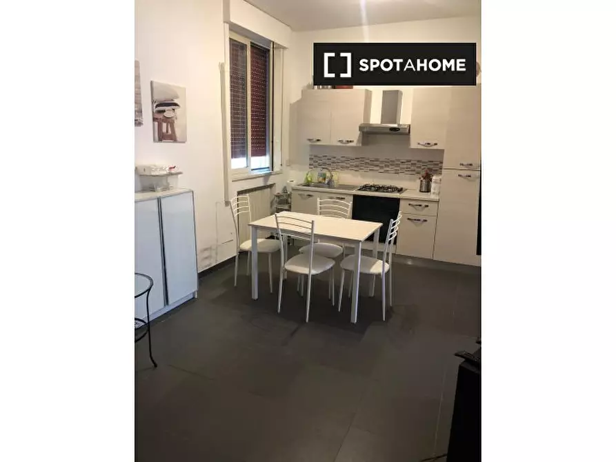 Immagine 2 di Appartamento in affitto  in Viale Vega a Roma