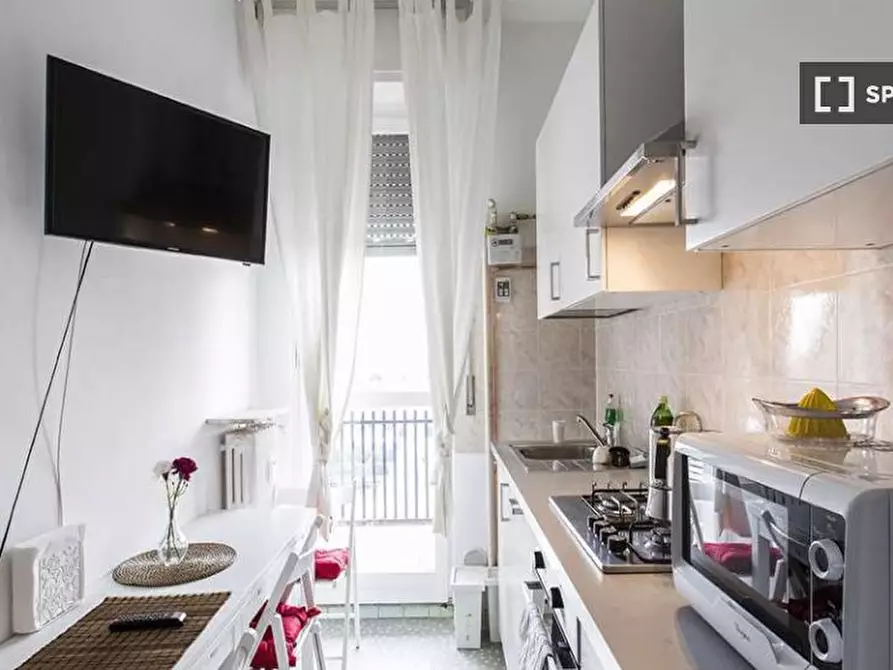 Immagine 7 di Camera condivisa in affitto  in Via Dei Mandorli Milan a Corsico