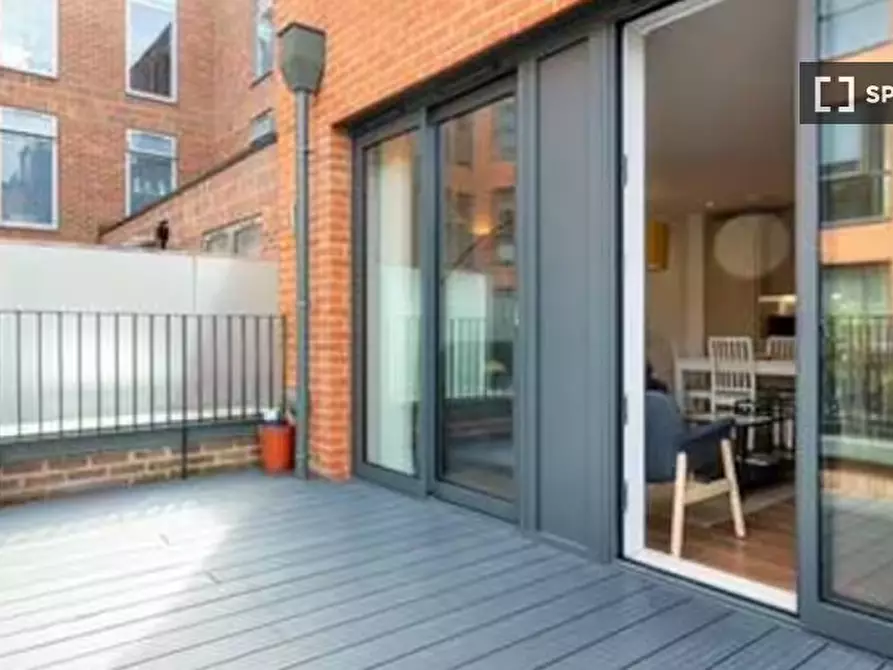 Immagine 5 di Appartamento in affitto  in -274 W Green Rd a Tottenham