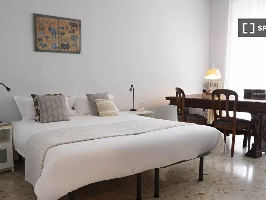 Immagine 1 di Camera condivisa in affitto  in P.za de Angeli Ernesto a Milano