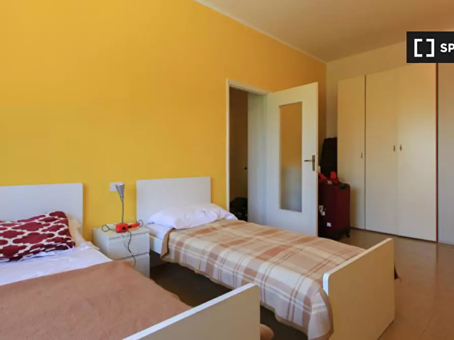 Immagine 2 di Camera condivisa in affitto  in Via Ettore Ponti a Milano