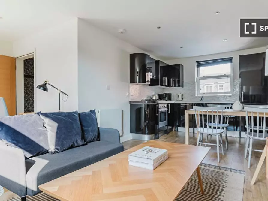 Immagine 1 di Appartamento in affitto  in Enford St a Paddington