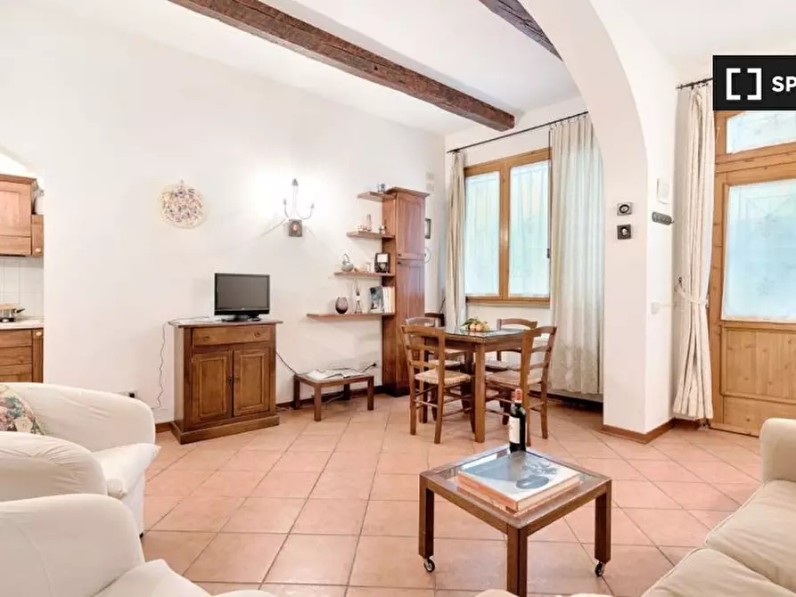 Immagine 2 di Appartamento in affitto  in Via del Campuccio a Firenze