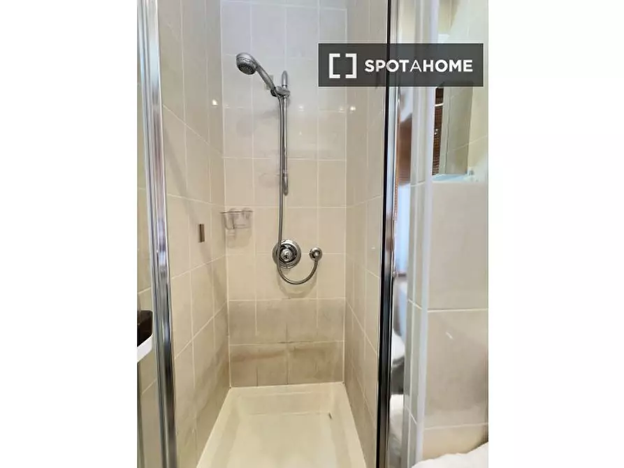 Immagine 11 di Appartamento in affitto  in Townsend Rd a Staines