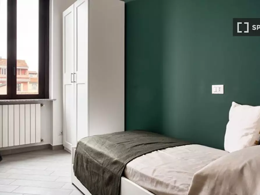 Immagine 1 di Camera condivisa in affitto  in Via Giovanni Pezzotti a Milano